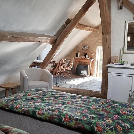 Bed and Breakfast Domaine De Givre Chinon Exterior foto