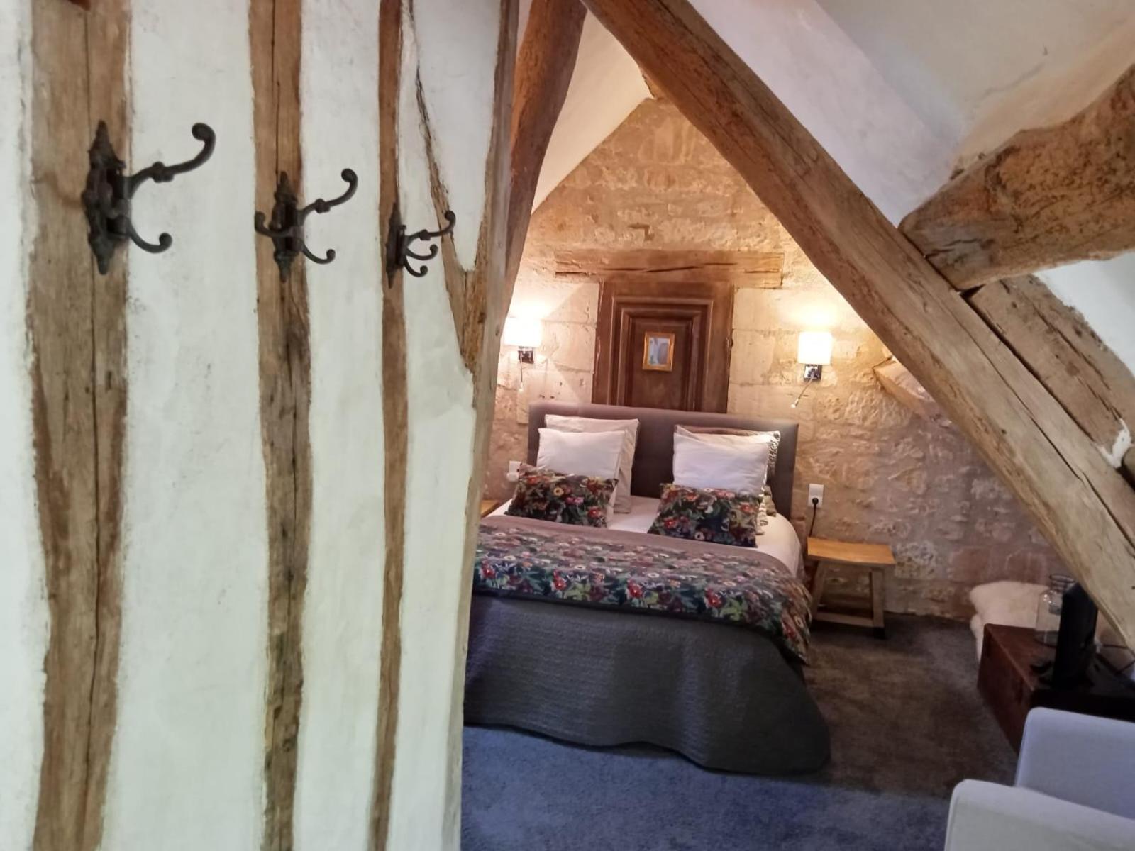 Bed and Breakfast Domaine De Givre Chinon Exterior foto