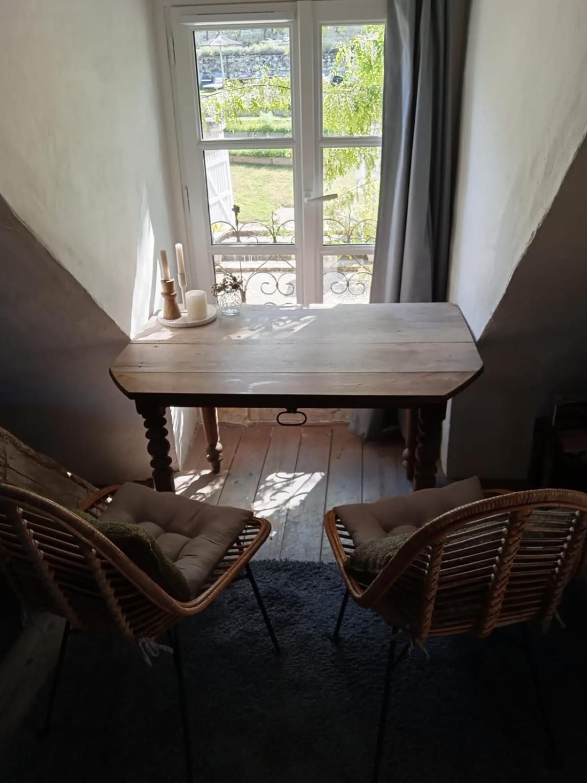 Bed and Breakfast Domaine De Givre Chinon Exterior foto